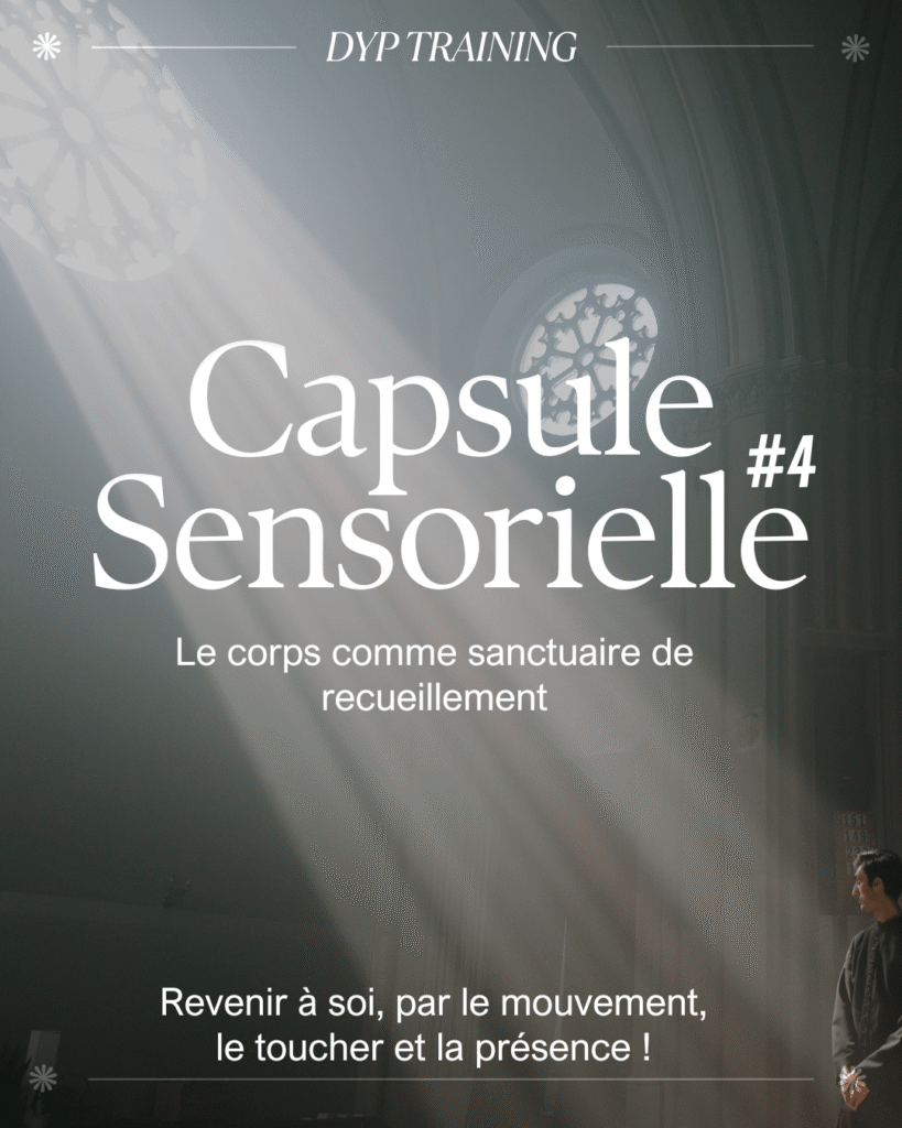 Participant allongé en posture d’intégration dans un espace calme – atelier bien-être DYPTraining